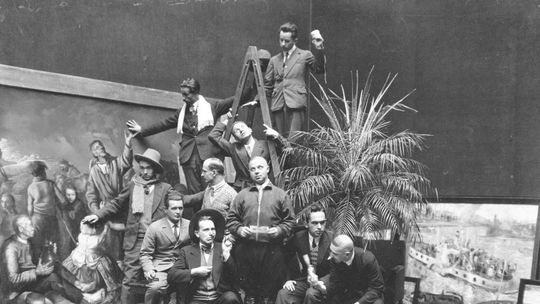 Wykład i zwiedzanie wystawy w Puławach