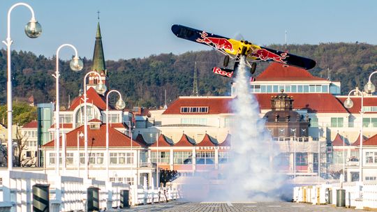 Wylądował samolotem na molo w Sopocie. Będzie na Świdnik Air Festival 2019 [wideo, zdjęcia]