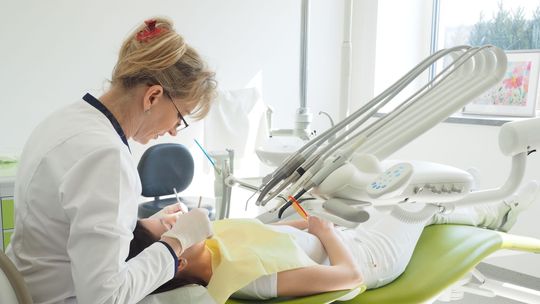 Wyleczą zęby w dentobusie. Za darmo i blisko domu