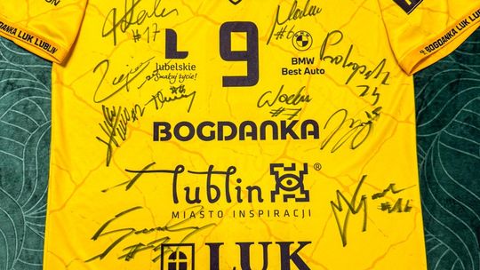 Wylicytuj koszulkę Wilfredo Leona lub inne atrakcyjne gadżety i wesprzyj leczenie 12-letniego Kuby