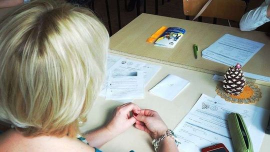 Wyliczyli, że przed końcem roku zabraknie pieniędzy na wypłaty dla nauczycieli