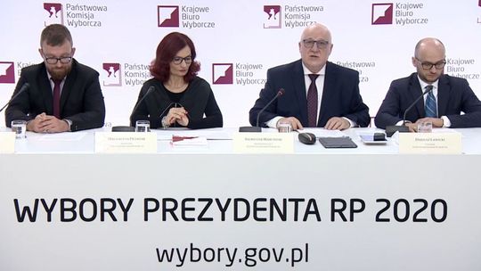 Wyniki pierwszej tury wyborów prezydenckich. Nowe dane z PKW z 99,78 proc. komisji