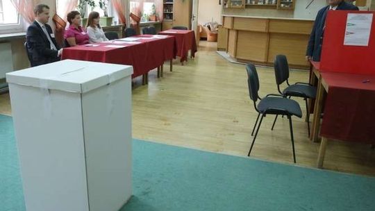 Wyniki referendum. PKW oficjalnie: frekwencja wyniosła 7,8 proc.