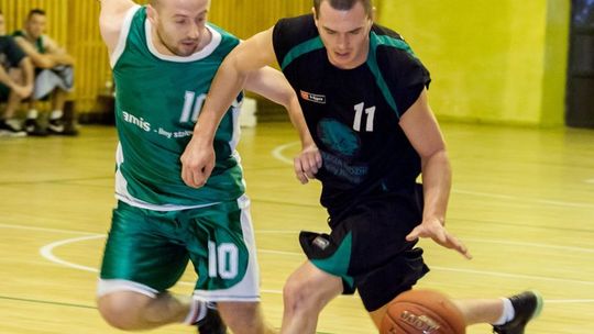 Wyniki rozgrywek Pod Koszami Dziennika Wschodniego. Afera z walkowerem