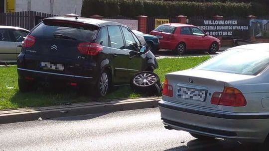 Wypadek BMW i citroena na ul. Willowej (zdjęcia)