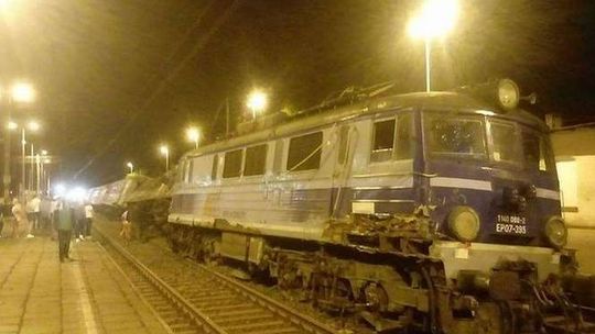 Wypadek kolejowy w Smętowie na Pomorzu. Dwa pociągi na jednym torze