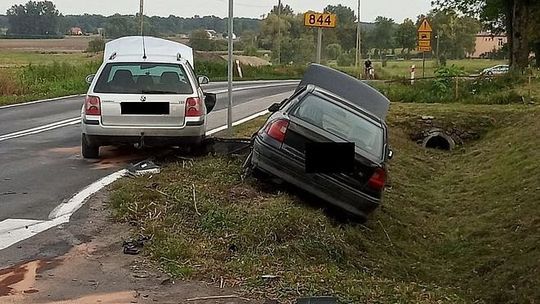 Wypadek koło Hrubieszowa. 18-latka nie ustąpiła pierwszeństwa