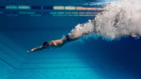 Wypadek na basenie. Prokuratura nadal gromadzi dowody 