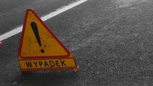 Wypadek na drodze 74. Zderzyły się dwa samochody