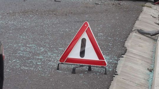 Wypadek na drodze Lublin-Łęczna. Trzy osoby w szpitalu