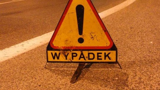 Wypadek na drodze nr 17. Zderzyły się cztery samochody
