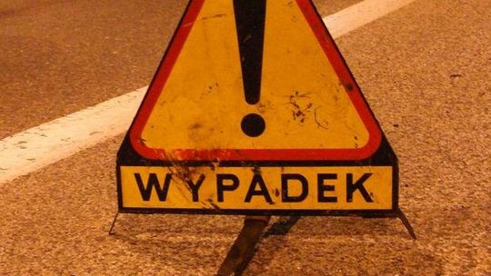 Wypadek na S17. Bus zderzył się z samochodem