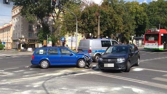 Wypadek na skrzyżowaniu Drogi Męczenników Majdanka i Lotniczej