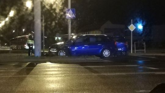 Wypadek na skrzyżowaniu ul. Jana Pawła II i Filaretów