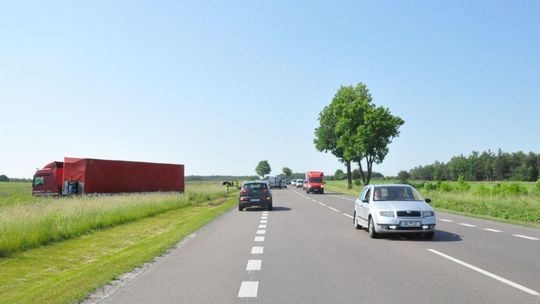 Wypadek na trasie Lublin-Lubartów. Interweniował śmigłowiec LPR [zdjęcia]