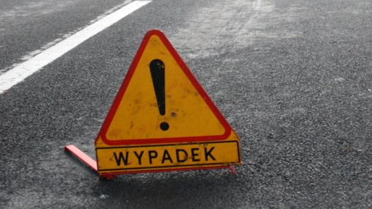 Wypadek na ul. Abramowickiej. Zderzyły się trzy samochody