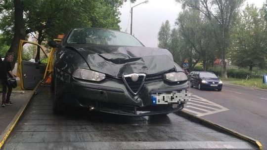 Wypadek na ul. Jaczewskiego w Lublinie. Wyjeżdżała z parkingu, wymusiła pierwszeństwo