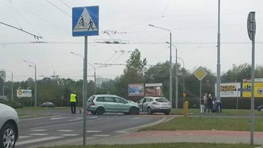 Wypadek na ul. Krochmalnej, jedna osoba ranna