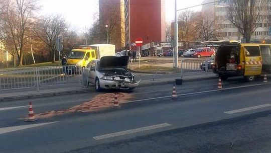 Wypadek na ul. Lwowskiej. Zderzyły się dwa samochody