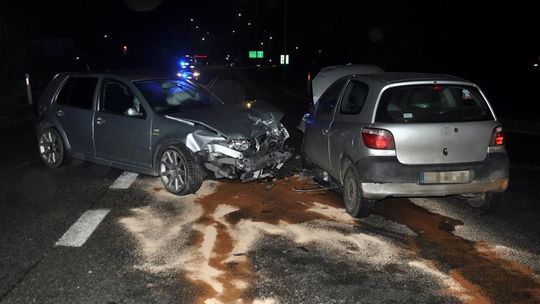 Wypadek na ul. Przemysłowej w Kraśniku. Zderzyły się trzy samochody