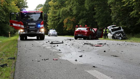 Wypadek na Żyrzyńskiej. Droga w stronę węzła na S12 zablokowana