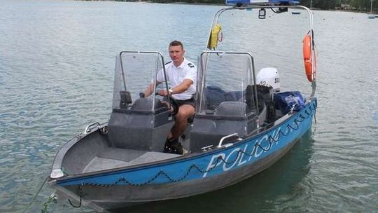Wypadek nad Jeziorem Białym. Mieszkańcom Anglii pomógł wodny patrol