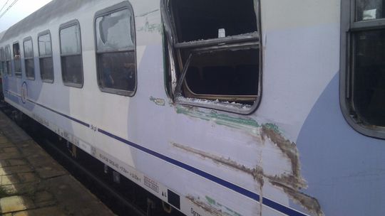 Wypadek pociągu Lublin-Wrocław. Zahaczył o pociąg towarowy