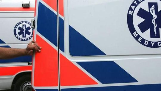 Wypadek w Bortatyczach: Pijany kierowca wjechał w ogrodzenie