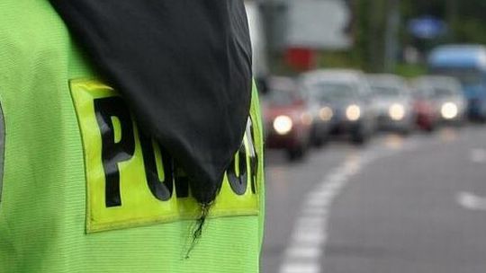 Wypadek w Jastkowie. Dwie osoby w szpitalu