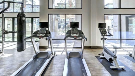 Wypadek w klubie fitness. Jedna osoba w szpitalu