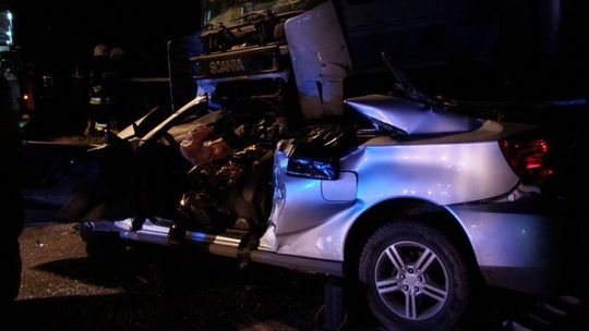 Wypadek w m. Łopatki. Nie żyją dwie osoby