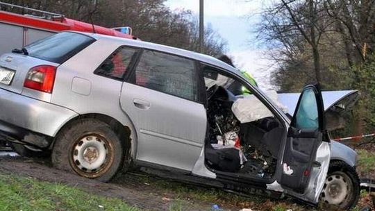 Wypadek w Obrokach. Są wyniki sekcji zwłok ofiar