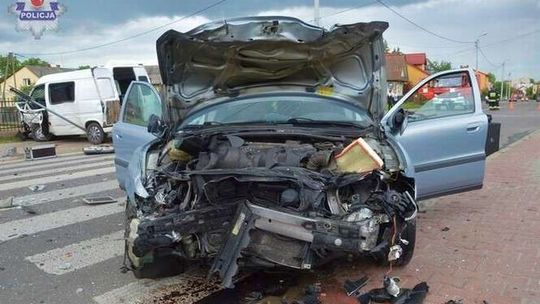 Wypadek w Tarnogrodzie. Kierowcę znaleziono w polu