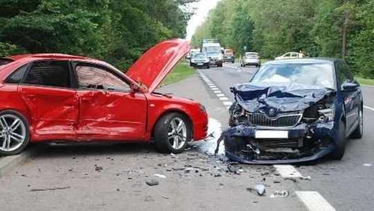 Wypadek w Tchórzewie: Pięć osób trafiło do szpitala