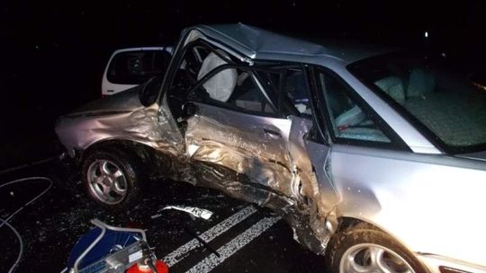 Wypadek w Turowoli. Zginął 31-letni kierowca (zdjęcia)