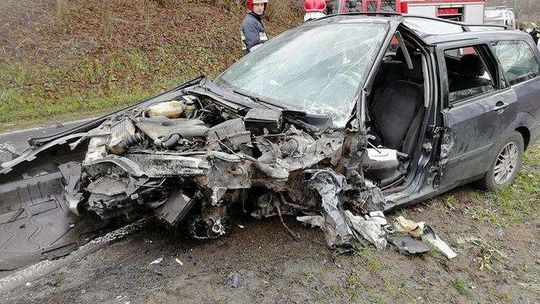 Wypadek w Wąwolnicy, 6 osób rannych [zdjęcia]