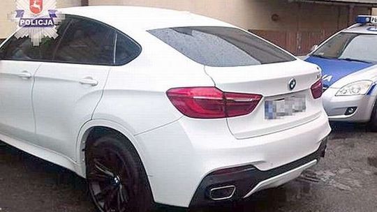Wypożyczyli luksusowe BMW, ale nie planowali go oddać