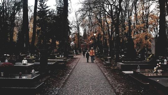 Wyremontują pomnik zmarłego podczas wojny kapitana