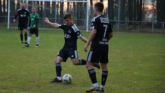 Wyścig o fotel lidera w Keeza zamojskiej klasie okręgowej trwa w najlepsze