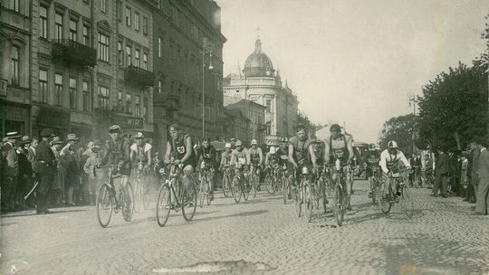 Wyścig poprzebijanych dętek. Tak było 84 lata temu w Lublinie