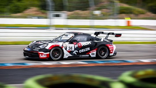 Wyścigi samochodowe. Karol Kręt blisko podium na torze Hockenheimring