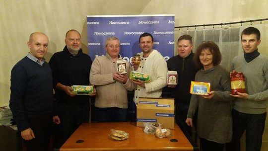 Wyślą dary ministrowi Gowinowi