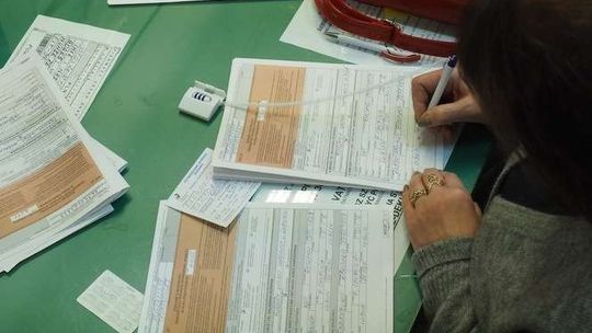 Wyślij PIT z galerii handlowej. Tutaj pomogą pracownicy skarbówki