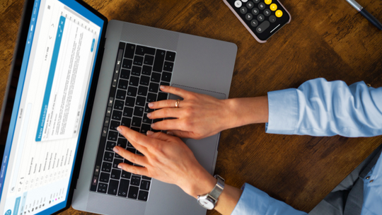 Wystartował KSeF. Ministerstwo informuje o braku zakłóceń