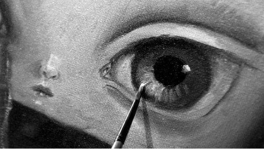 Wystawa "Into the Eyes" w Galerii Art