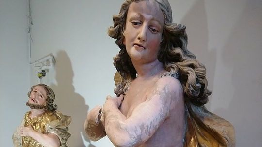 Wystawa odrestaurowanych, barokowych rzeźb w Muzeum KUL