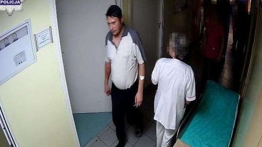 Wyszedł ze szpitala i ślad po nim zaginął. Kto widział tego mężczyznę? [zdjęcia]