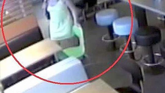 Wzięła nie swoją saszetkę