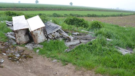 Wzięli śmieci w swoje ręce. Sąsiedzi pilnują porządku
