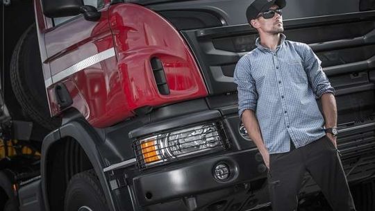 Wzrost zapotrzebowania na usługi transportowe. Brakuje kierowców